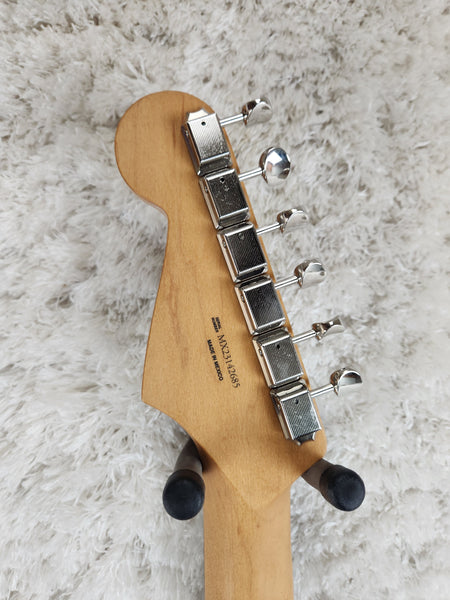 Fender 70th Anniversary Player Stratocaster Nebnoir W/Bag