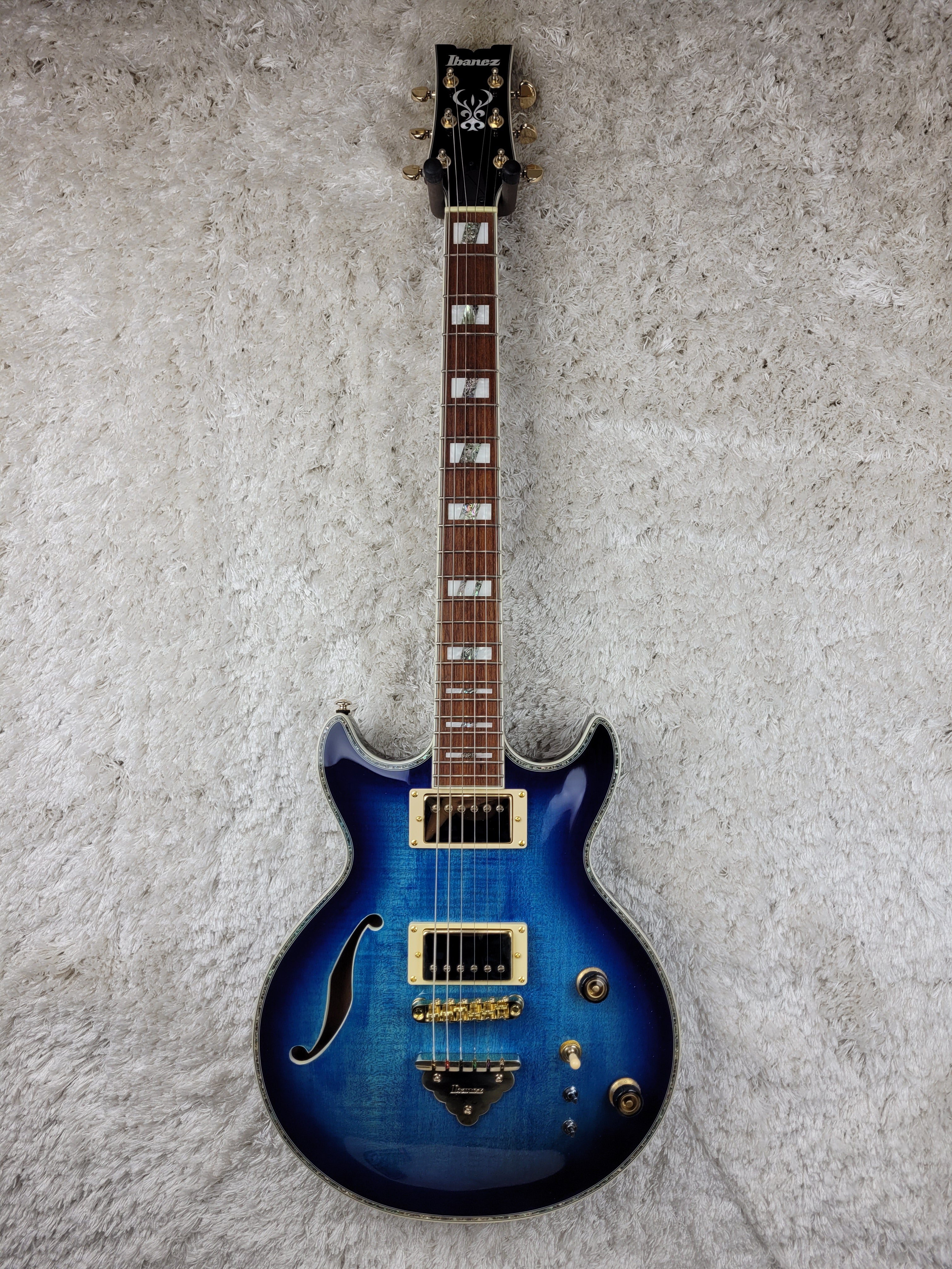 Ibanez AR520HFMLBB Light Blue Burst