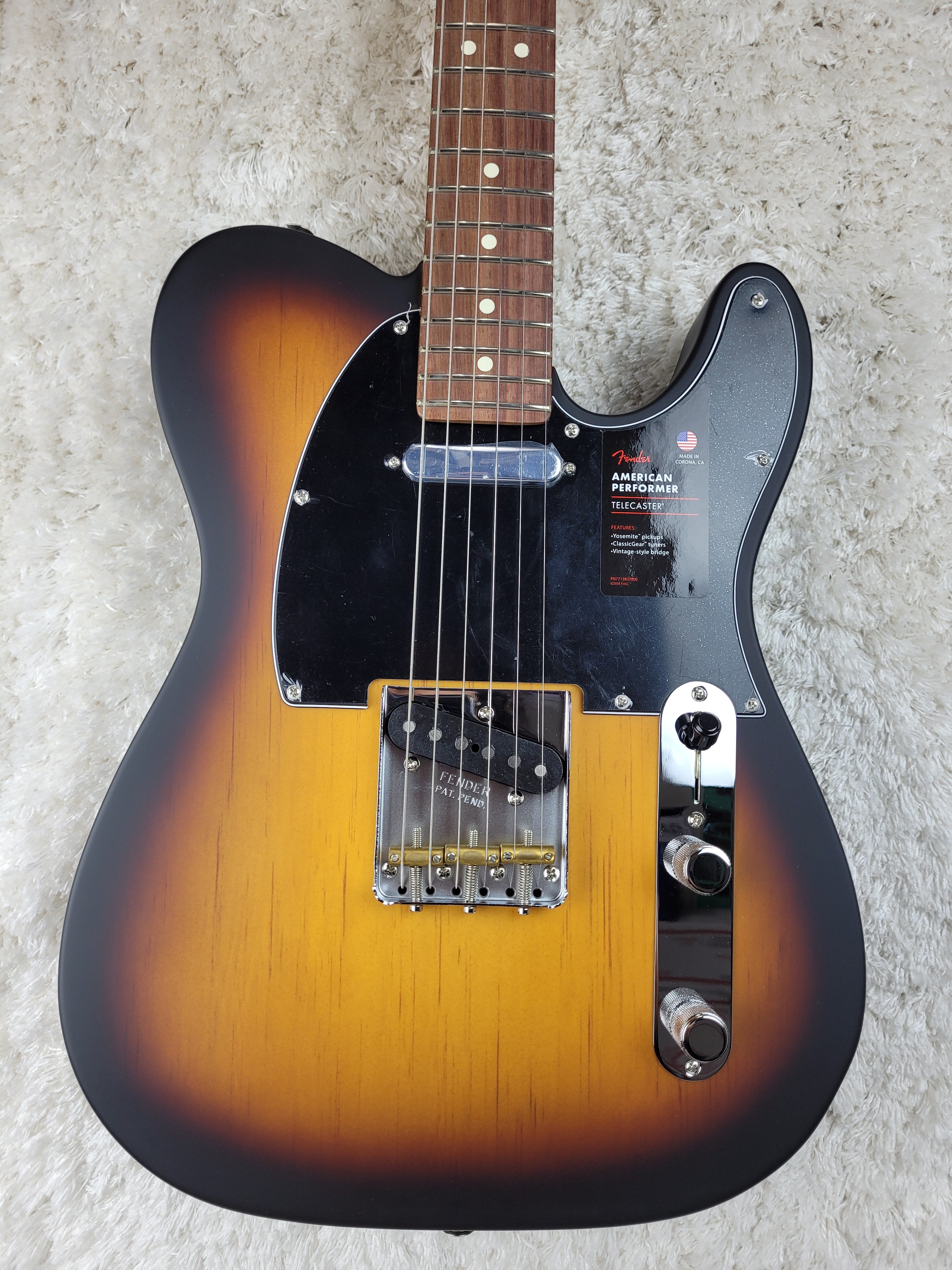 Fender American Performer Timber Telecaster 2-Color Sunburst w Gig Bag