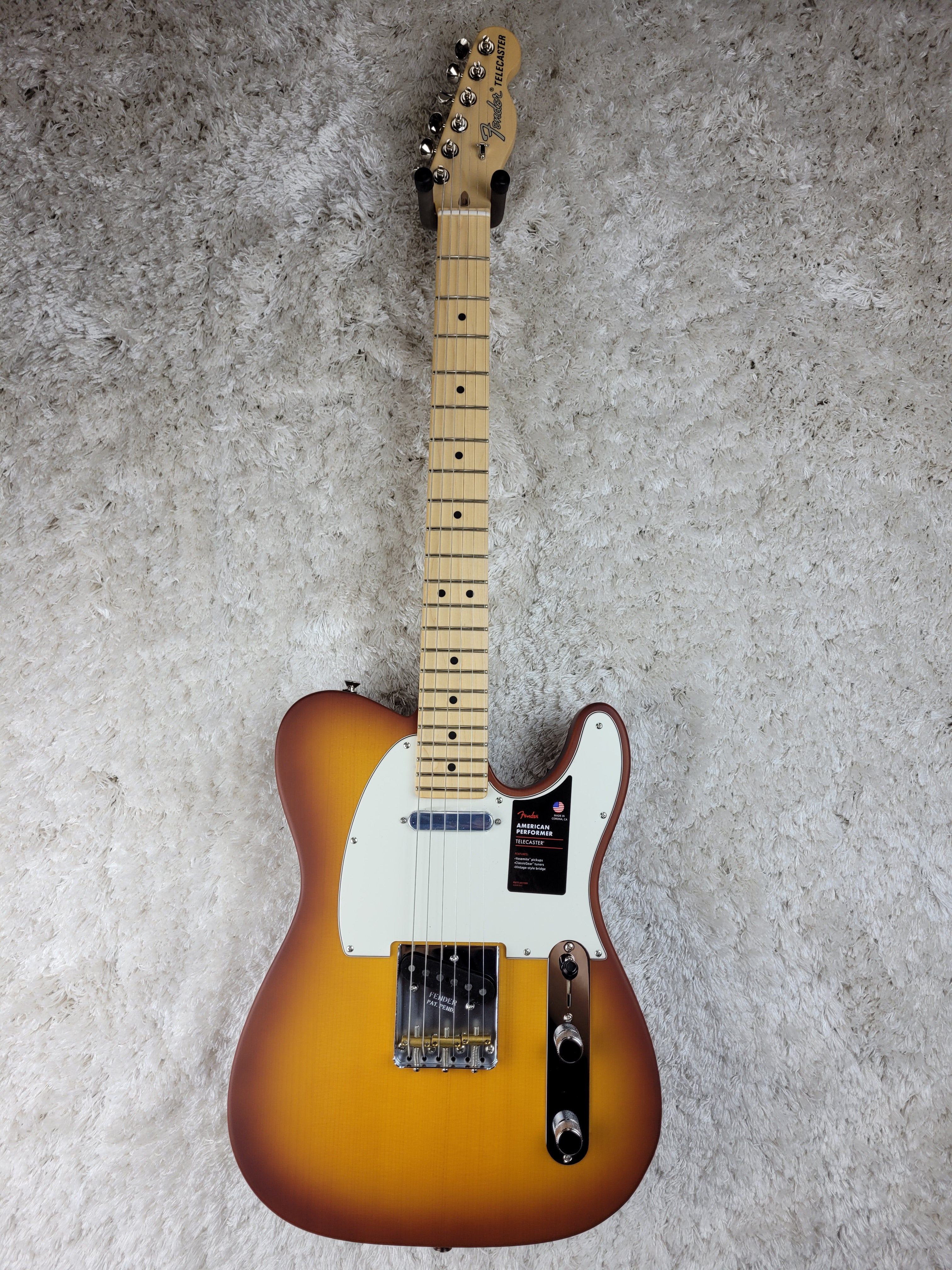 Fender American Performer Timber Telecaster Honey Burst w/ Gig Bag