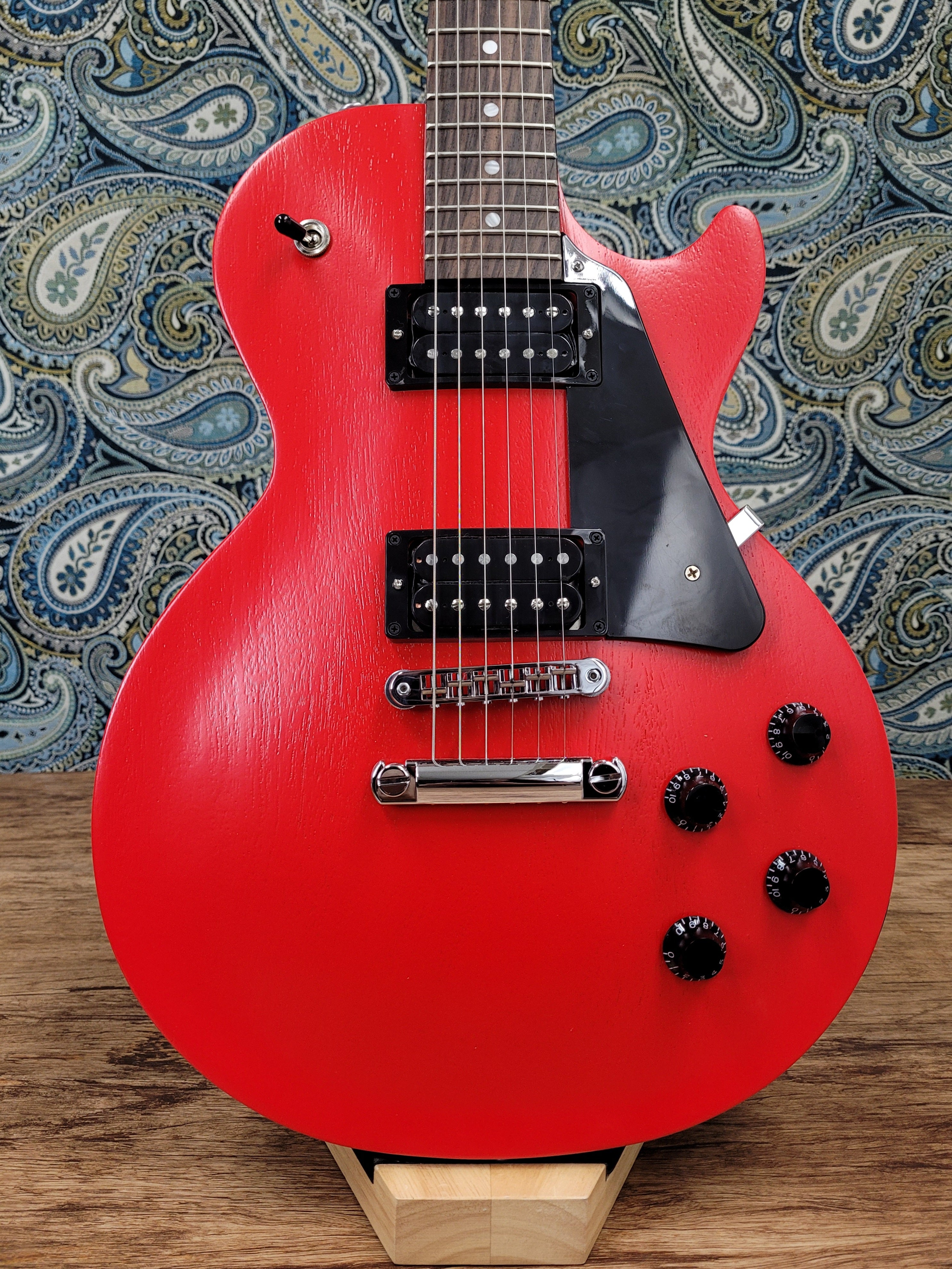 Used Gibson Les Paul Modern Lite Red w/ Gig Bag