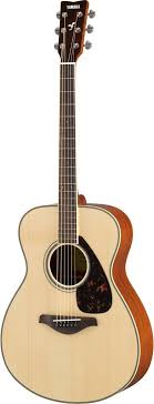 Yamaha FG820 Dreadnought Acoustic Guitar