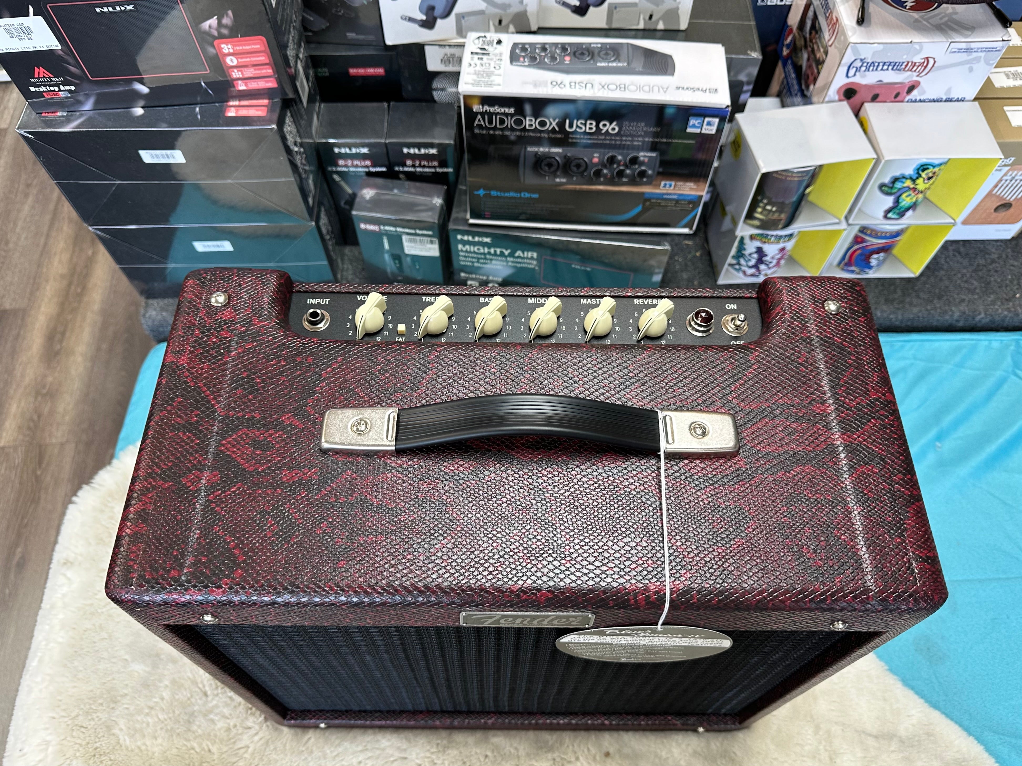 Fender FSR Blues Junior IV Eminence Texas Heat Red Snakeskin