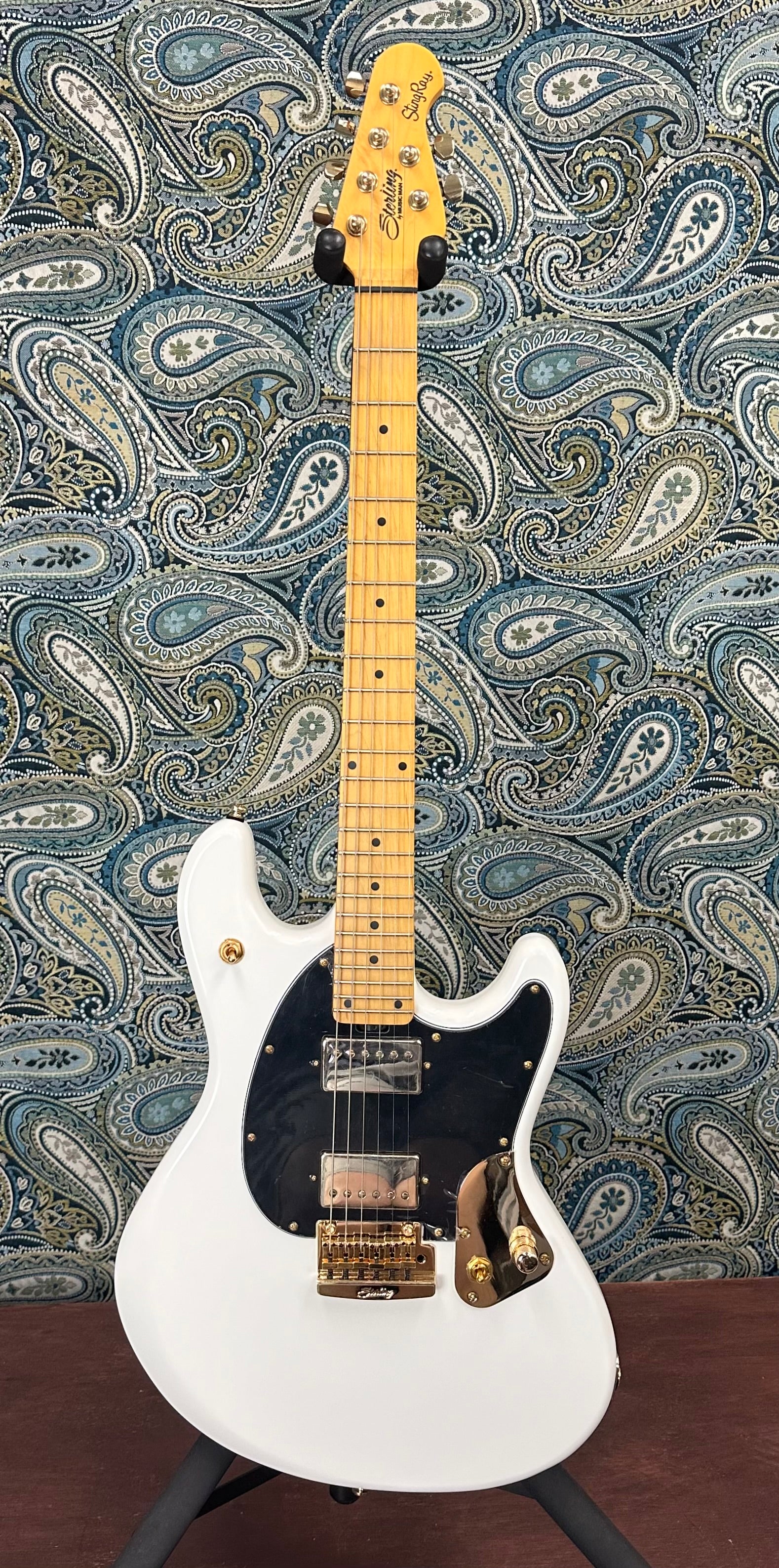 Sterling by Ernie Ball Jared Dines Signature White