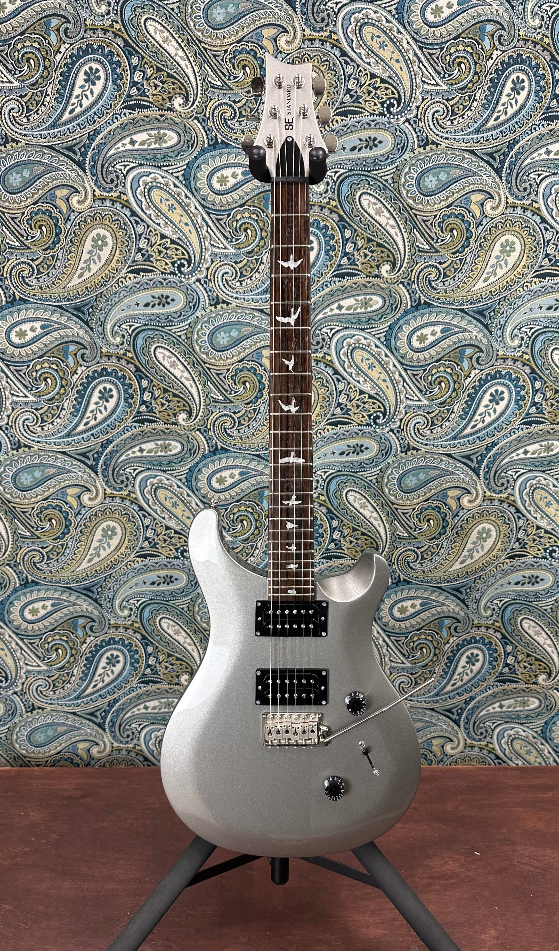 Used PRS SE Standard Platinum w/ Gig Bag