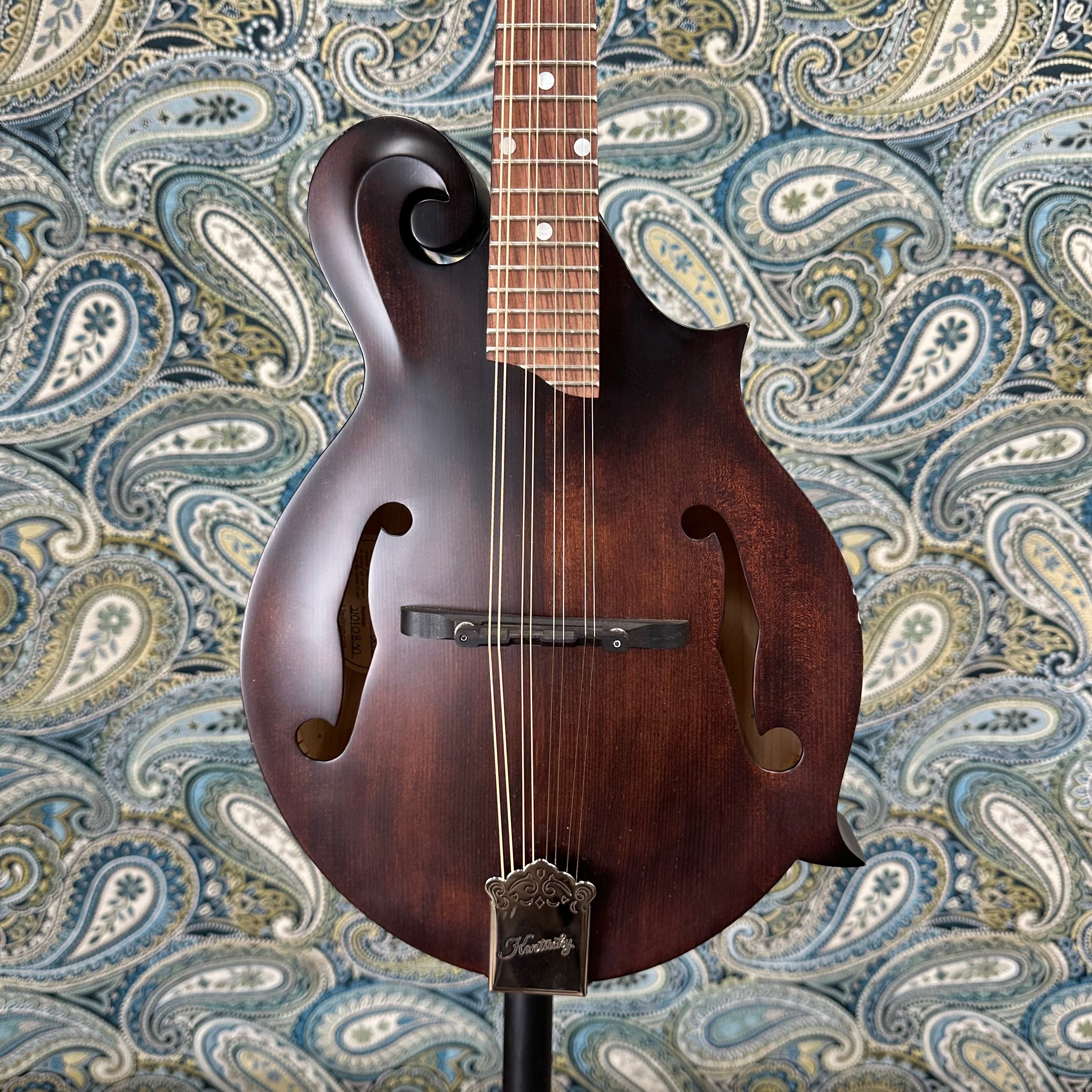 Used Kentucky KM-606 F-Style Mandolin w/Gator Case