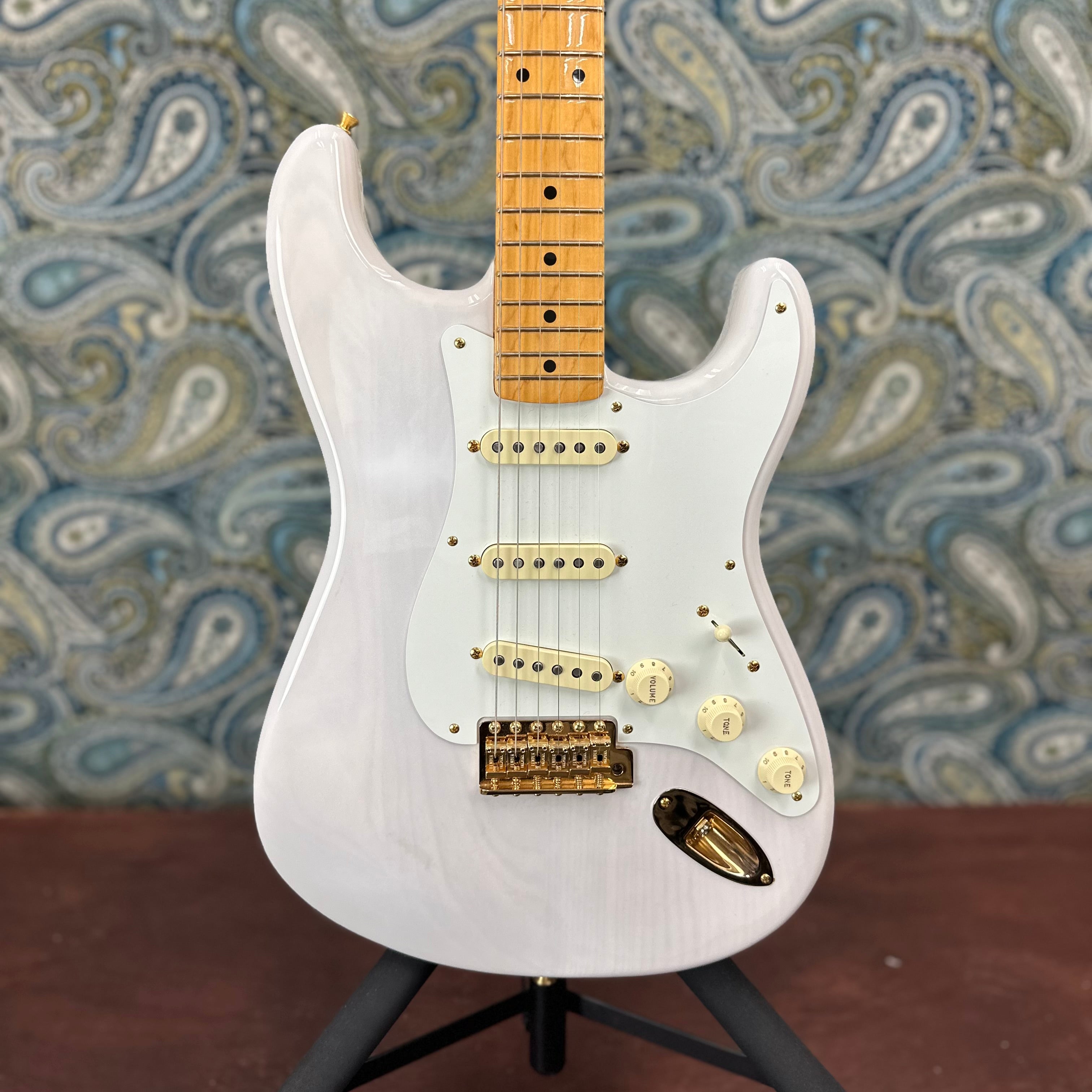 Used Fender Limited Edition American Original '50s Chambered Ash Stratocaster Mary Kaye White Blonde w/Tweed Hard Case