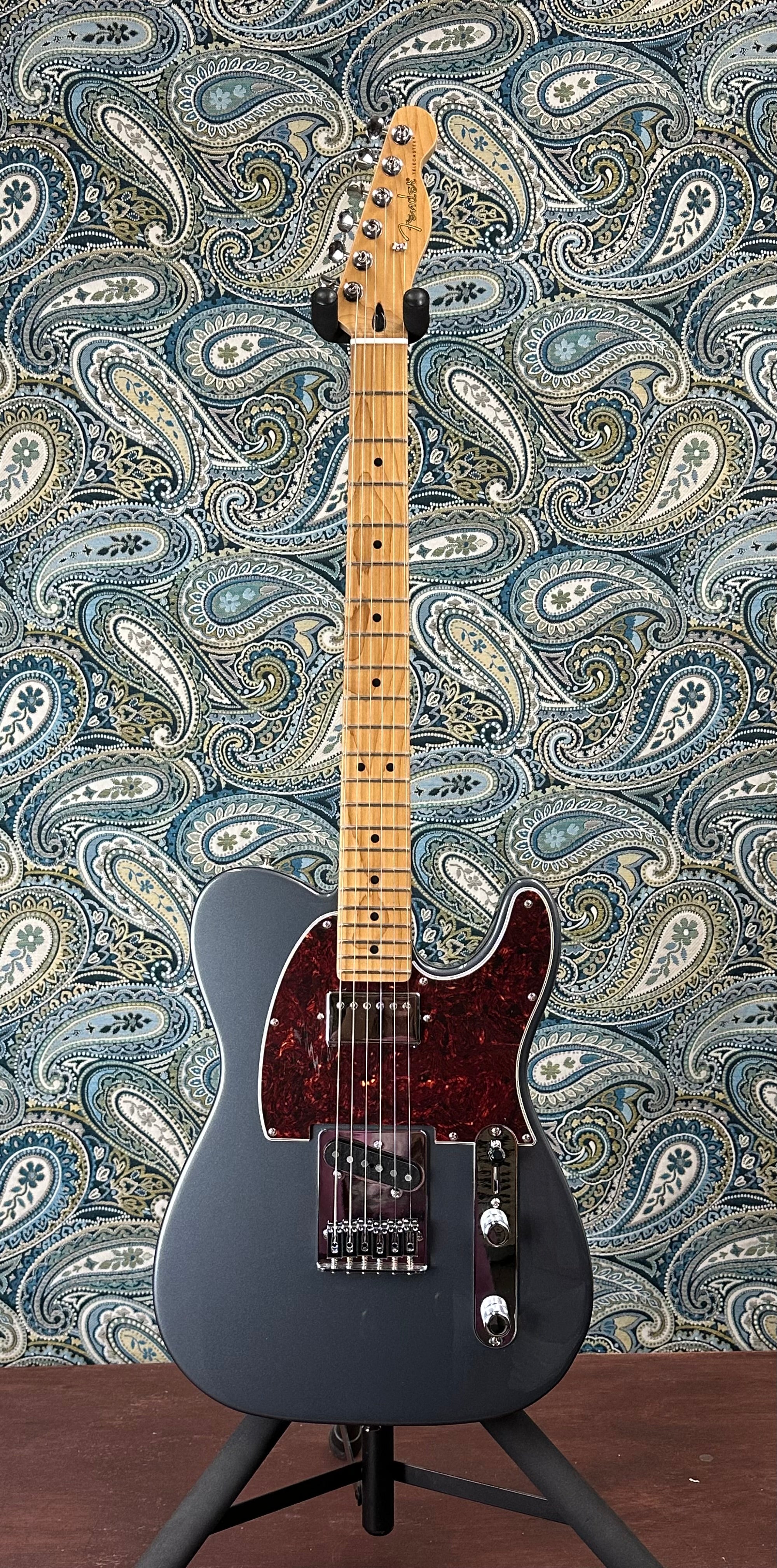Fender Limited Edition Player II Telecaster Roasted Maple Fingerboard Electric Guitar Charcoal Frost Metallic
