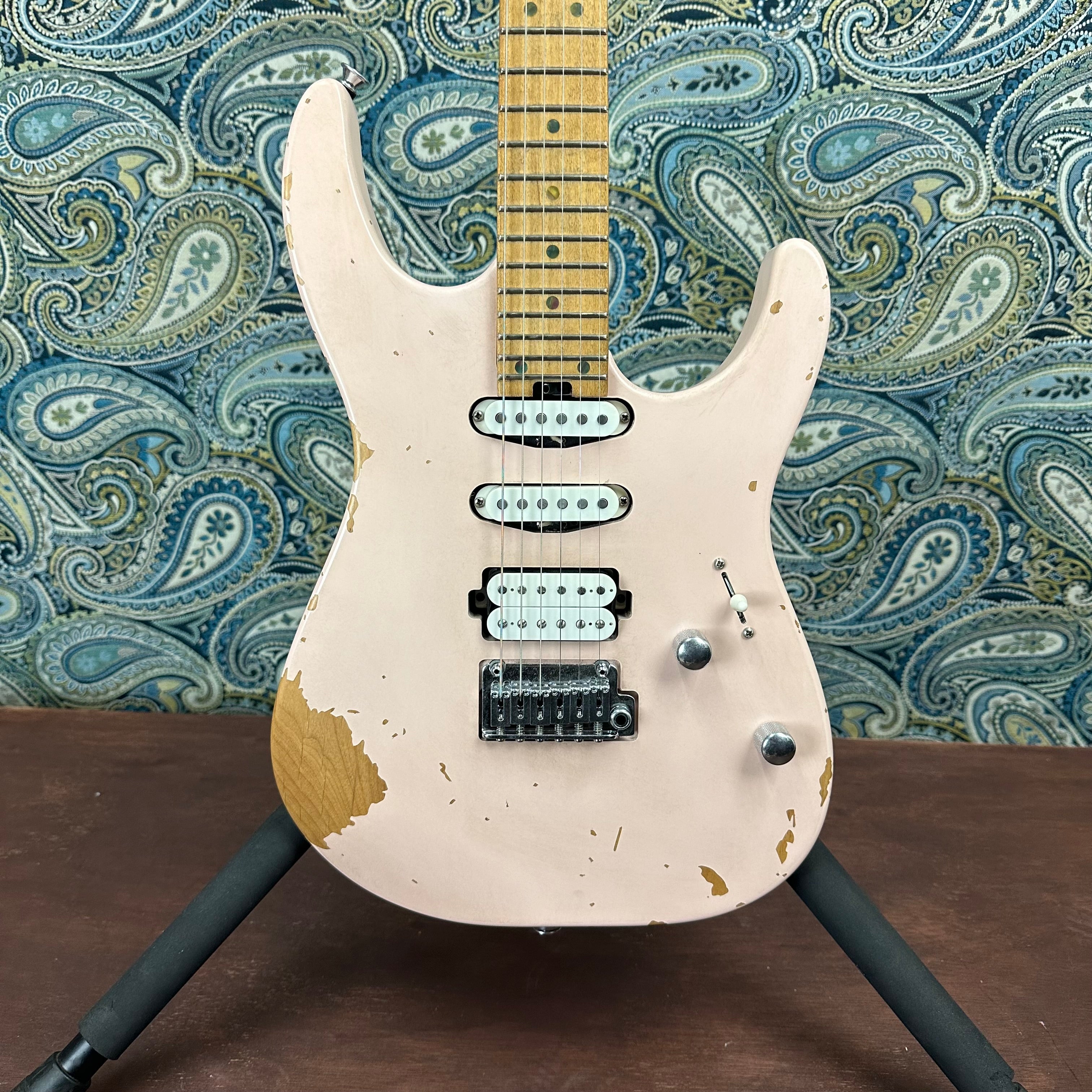 Charvel Pro-Mod Signature Rick Graham DK24 2PT CM Worn Shell Pink