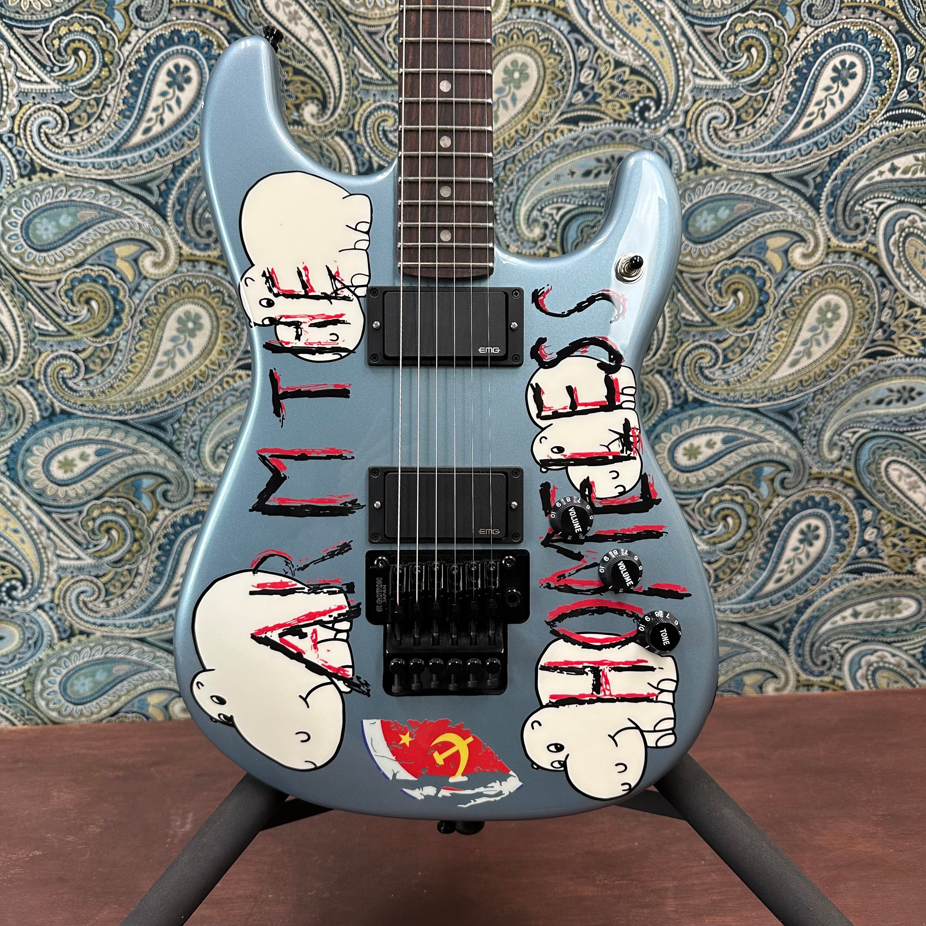 Fender Tom Morello "Arm The Homeless" Blue Ice Metallic w/Deluxe Hardshell Case