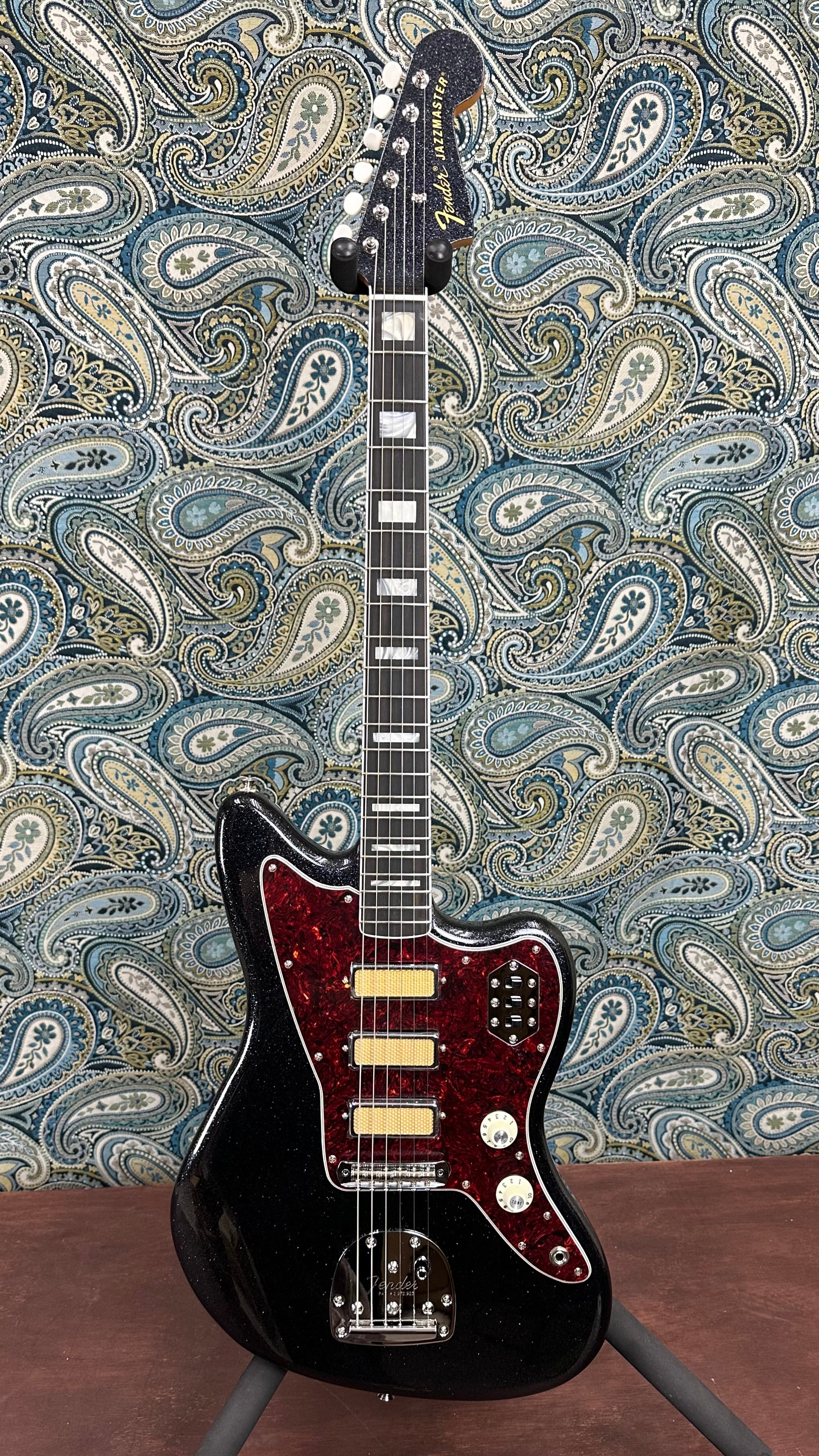Fender Limited Edition Gold Foil Jazzmaster Black Sparkle