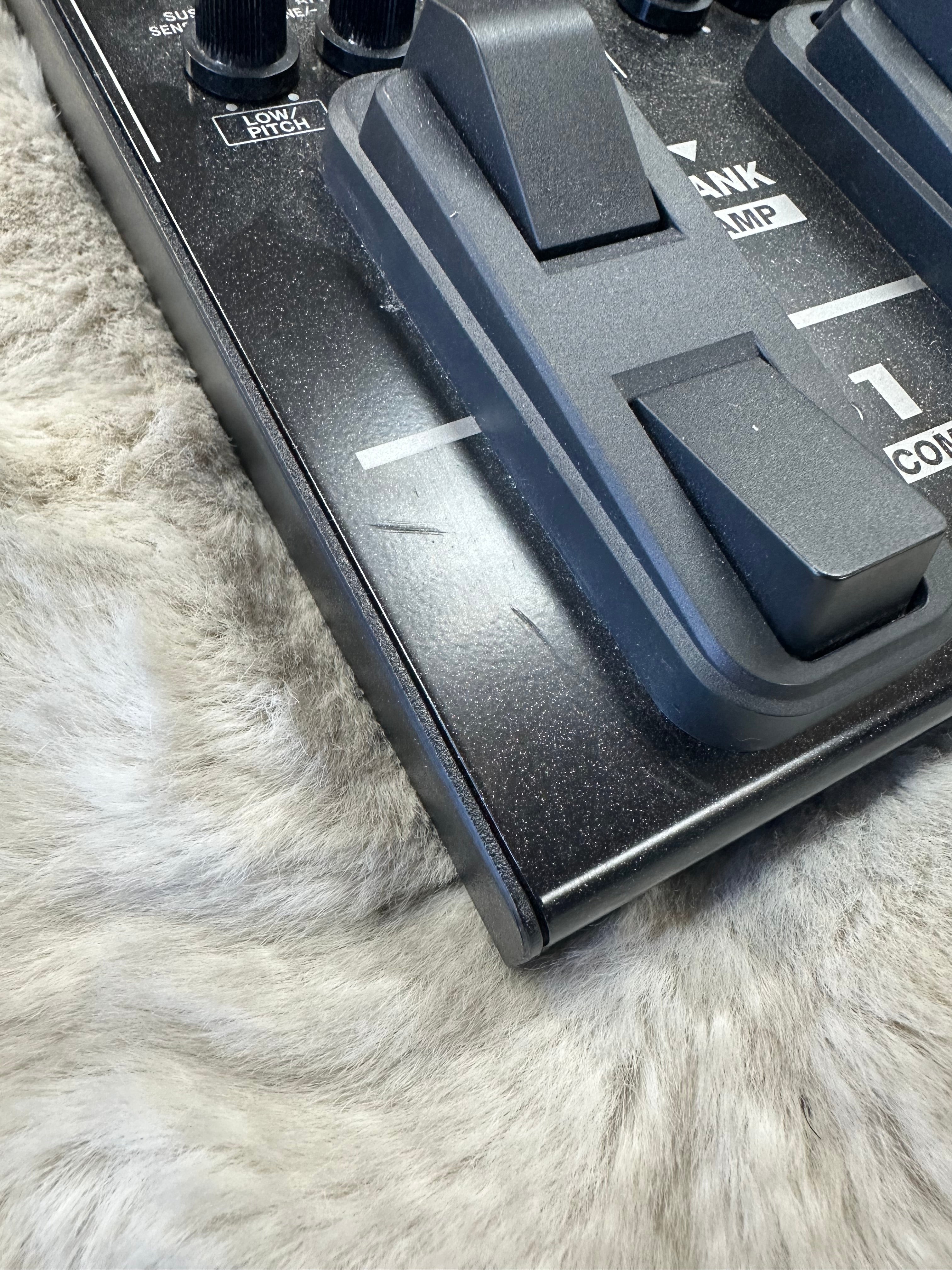 Used Boss ME-90 Guitar Multi-Effects Pedal Black