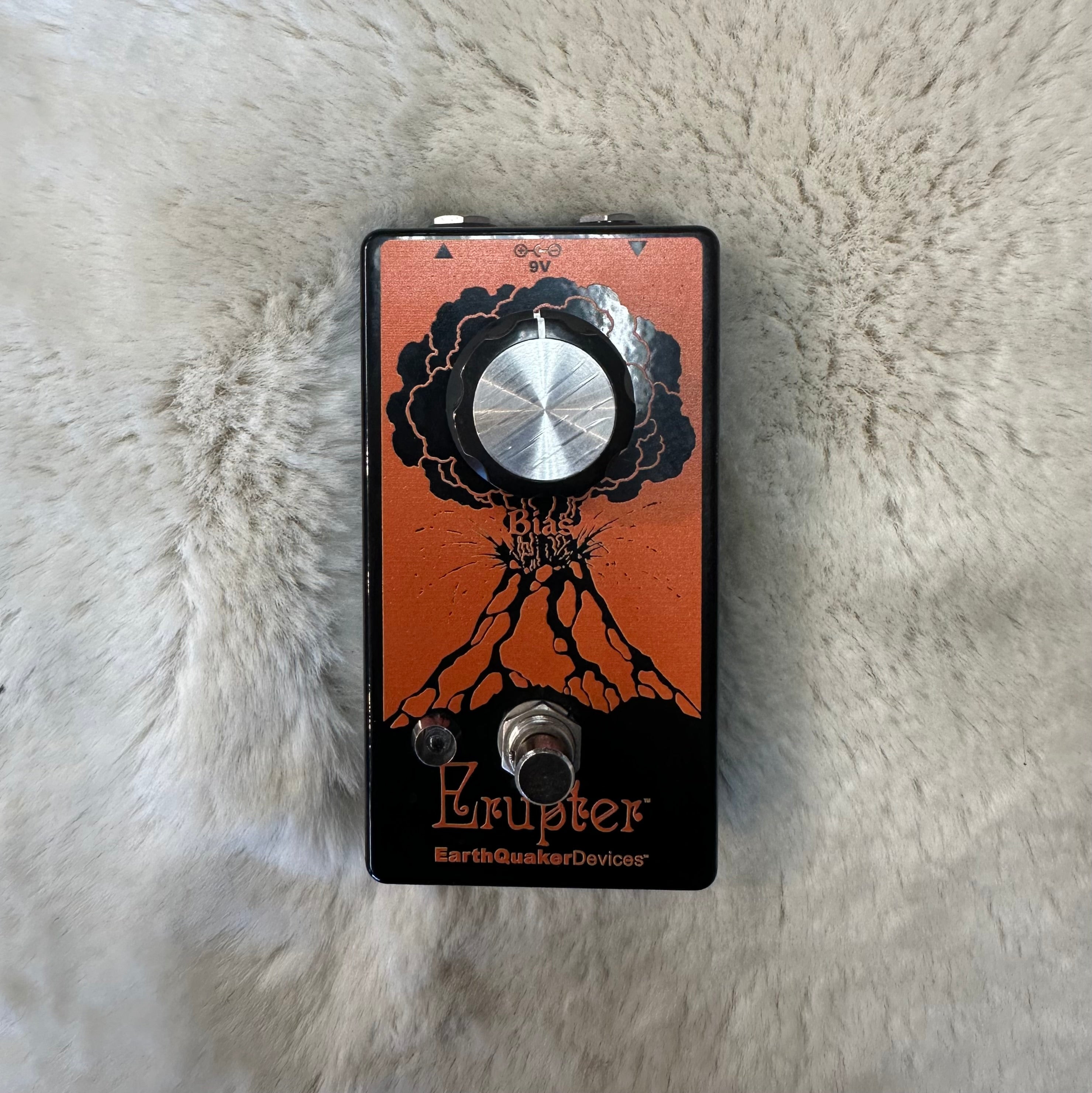 Used EarthQuaker Devices Erupter Fuzz Pedal