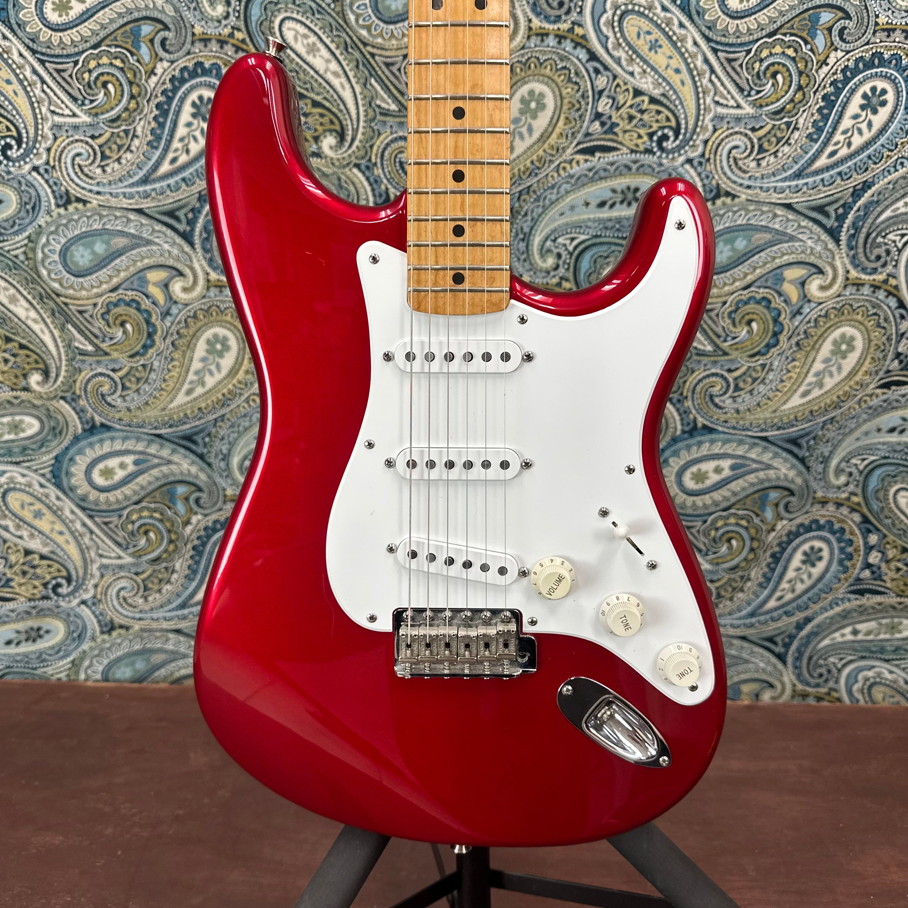 Used Fender Jimmie Vaughan Tex Mex Stratocaster Candy Apple Red 1996 w/Case