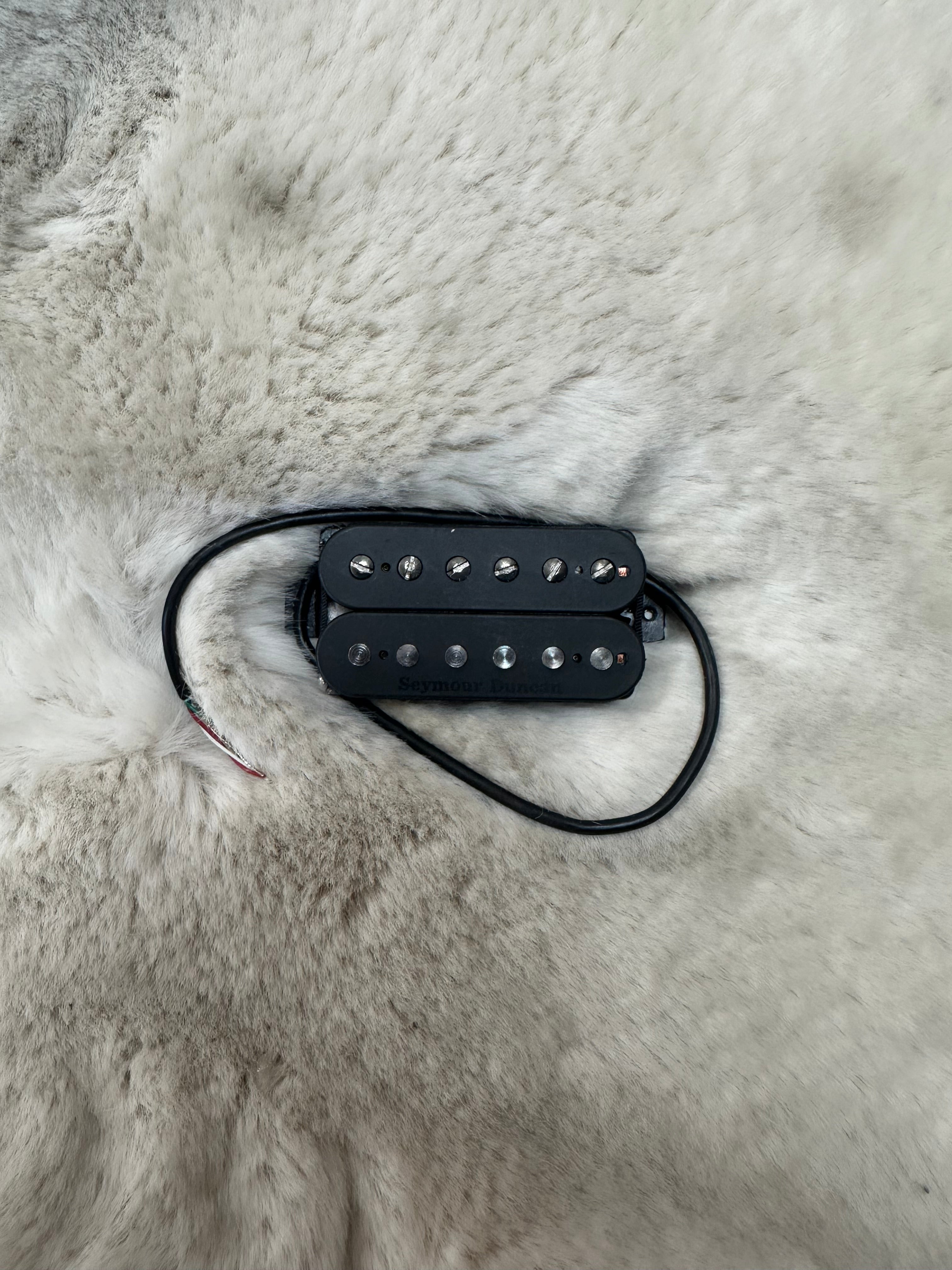 Used Seymour Duncan Sentinent Neck Pickup