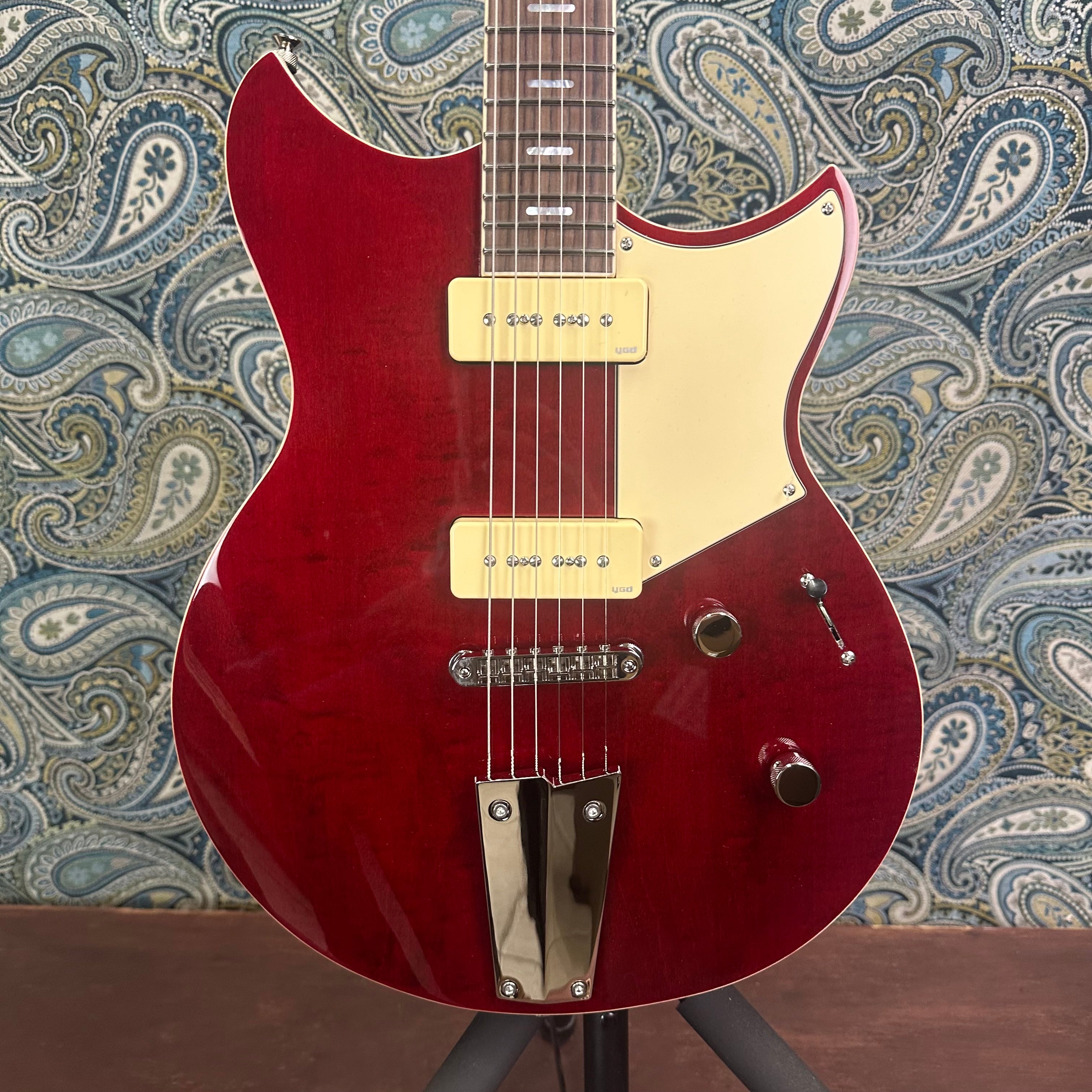 Yamaha Revstar RSS02T Fired Red w/Deluxe Gig Bag