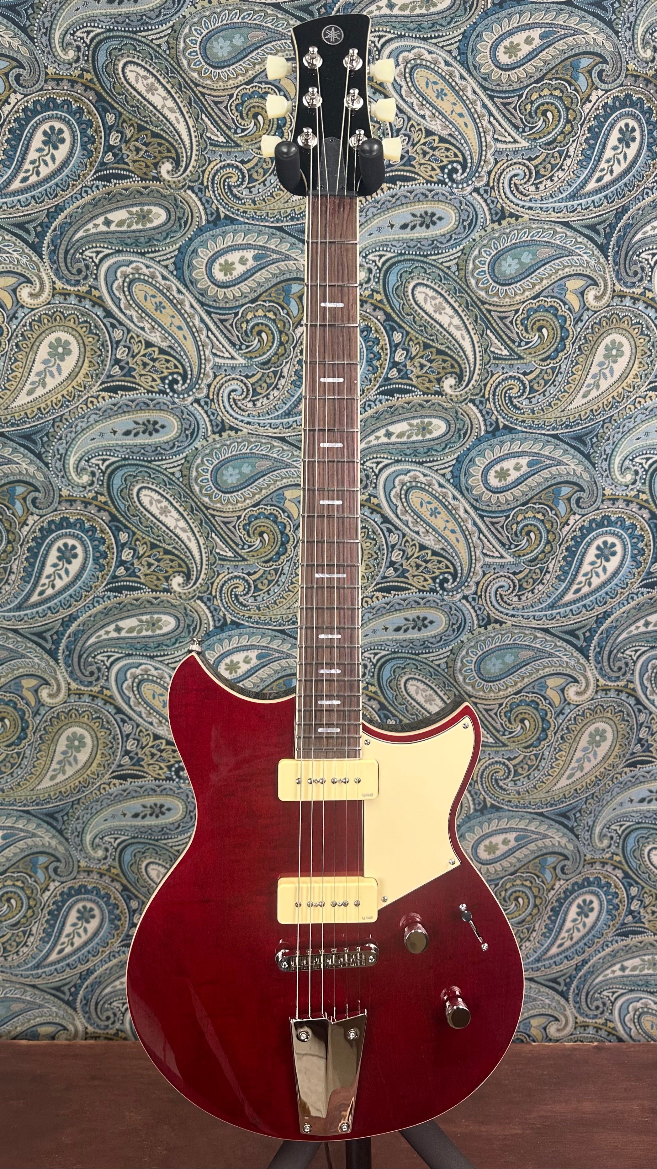 Yamaha Revstar RSS02T Fired Red w/Deluxe Gig Bag