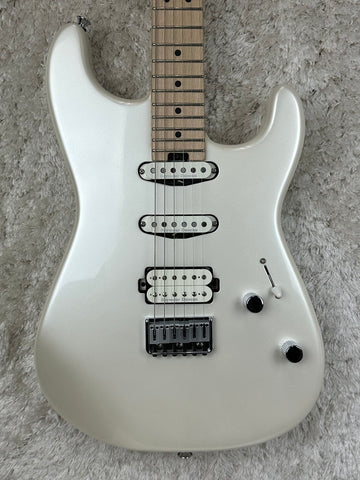 Used Charvel Pro-Mod San Dimas Style 1 HSS HT HARD TAIL  E Platinum Pearl Electric Guitar w/Hard Case