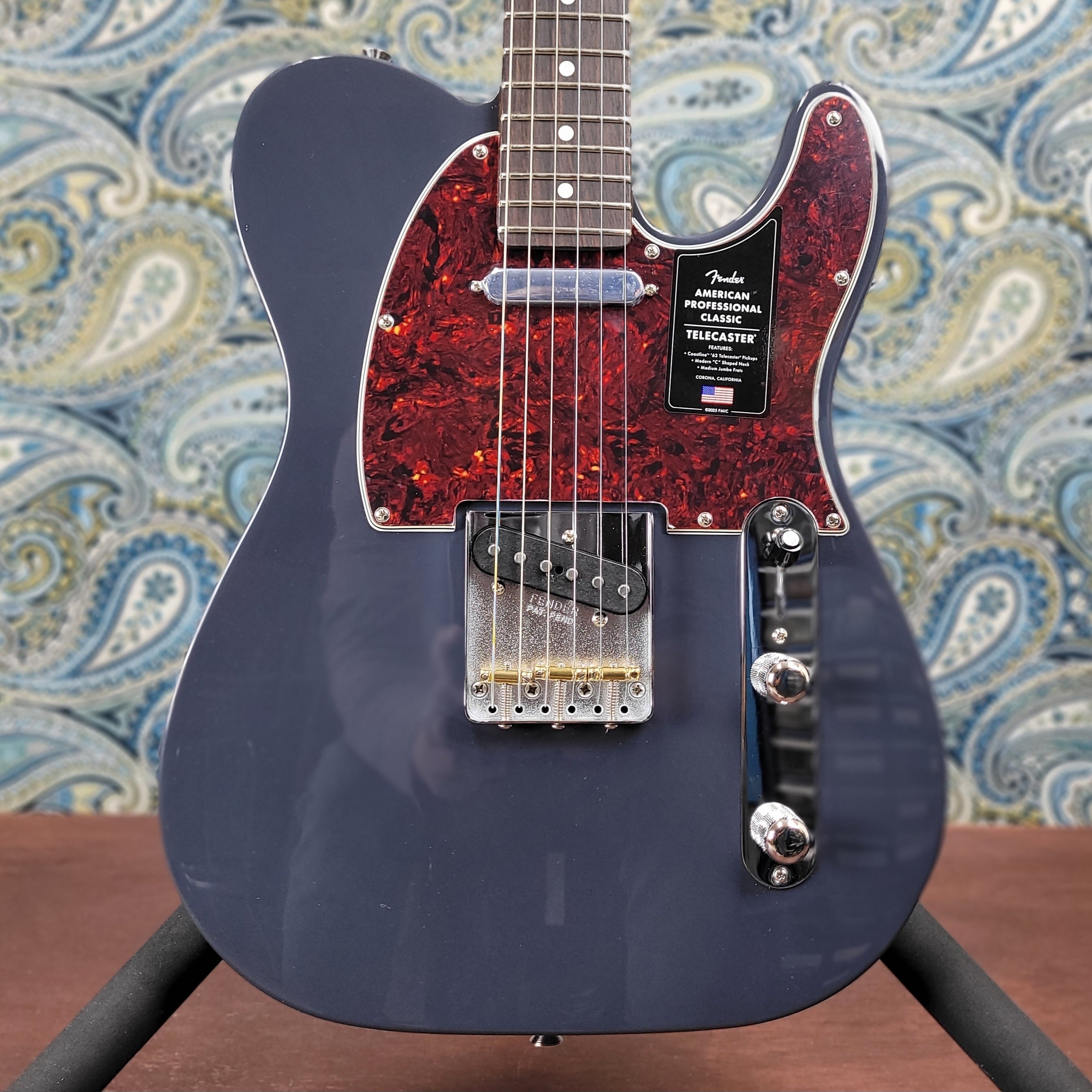 Fender American Professional Classic Telecaster Faded Black w/ Gig Bag