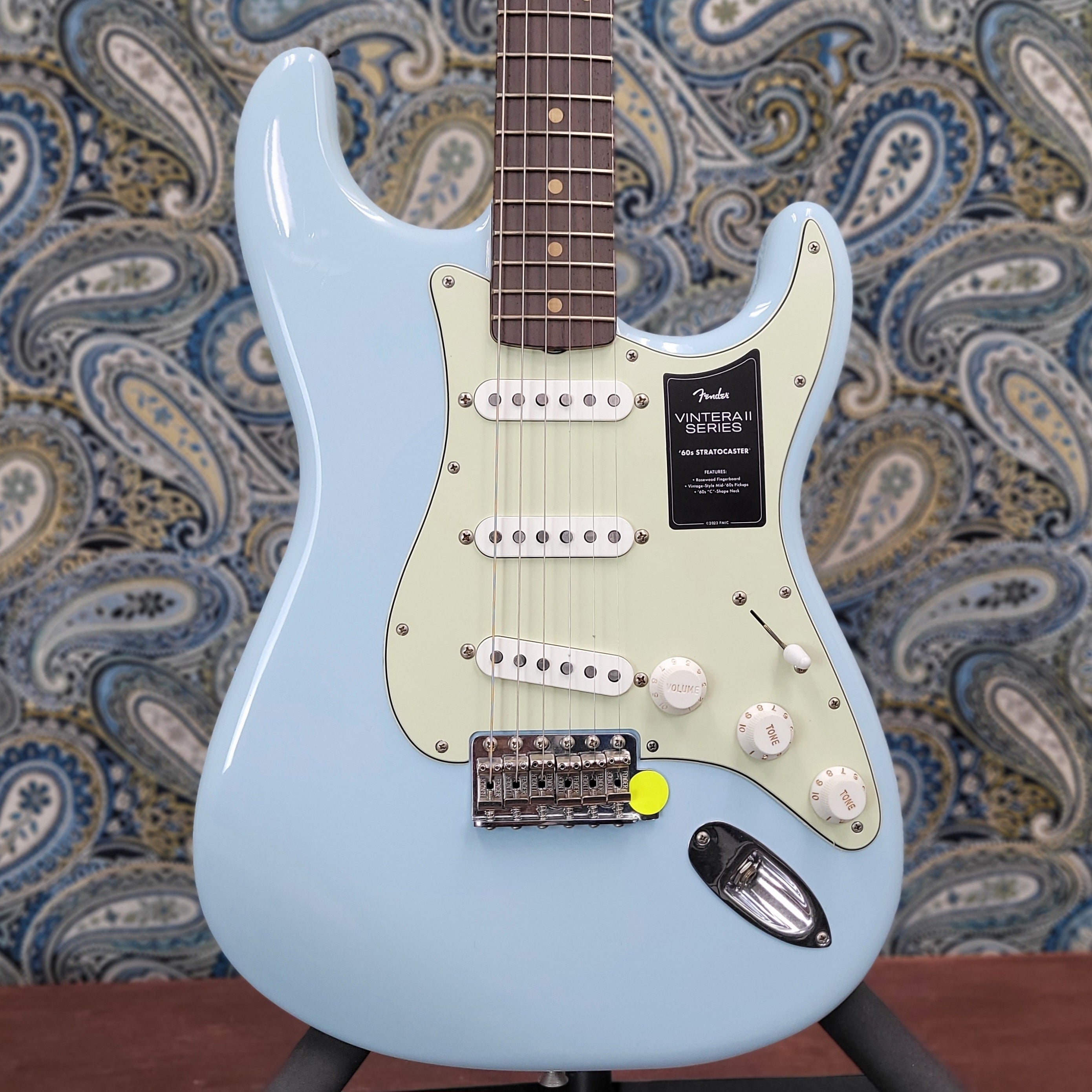 Fender Vintera II Road Worn '60s Stratocaster Sonic Blue