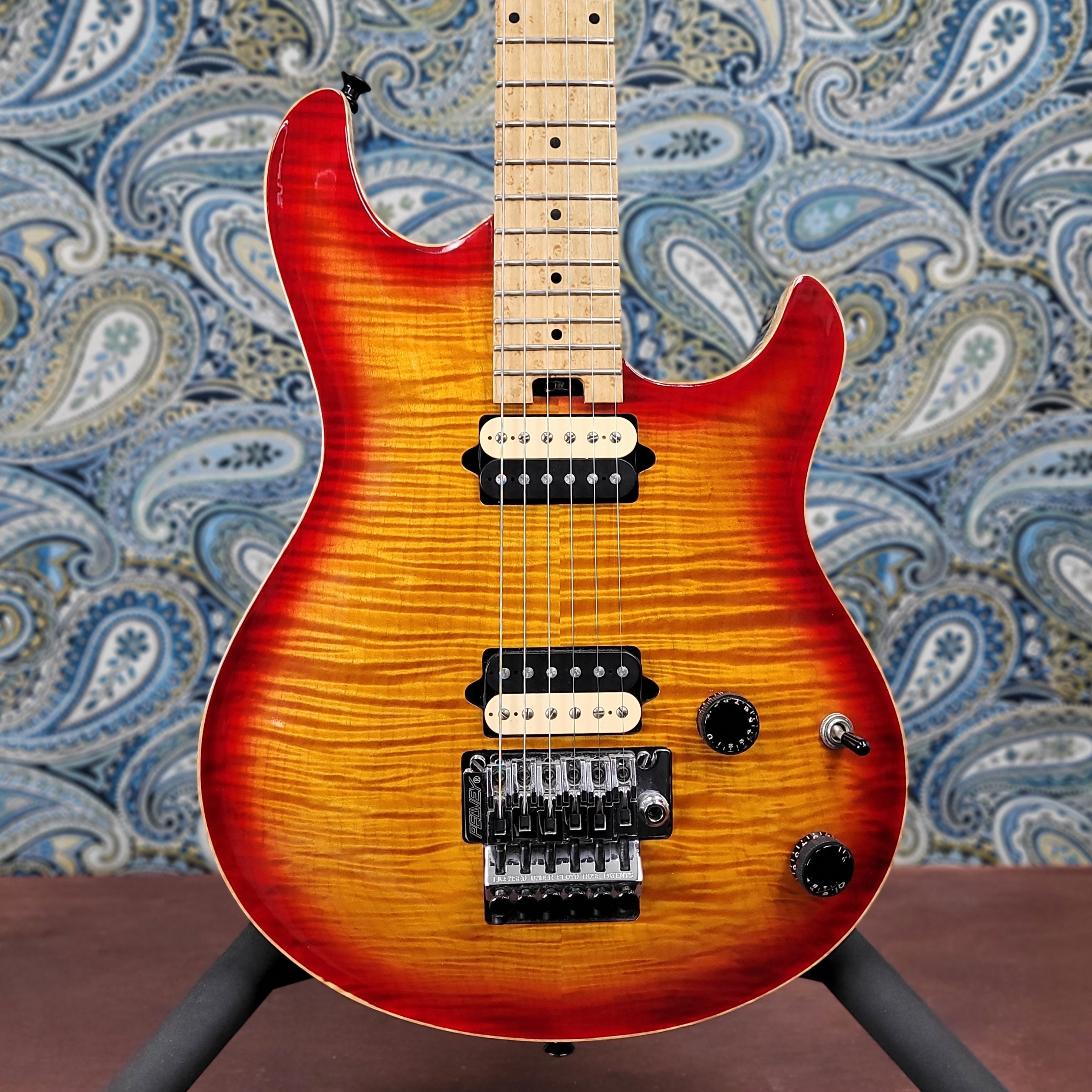 Used Peavey HP Special CT Trans Cherryburst 2006 w/Case