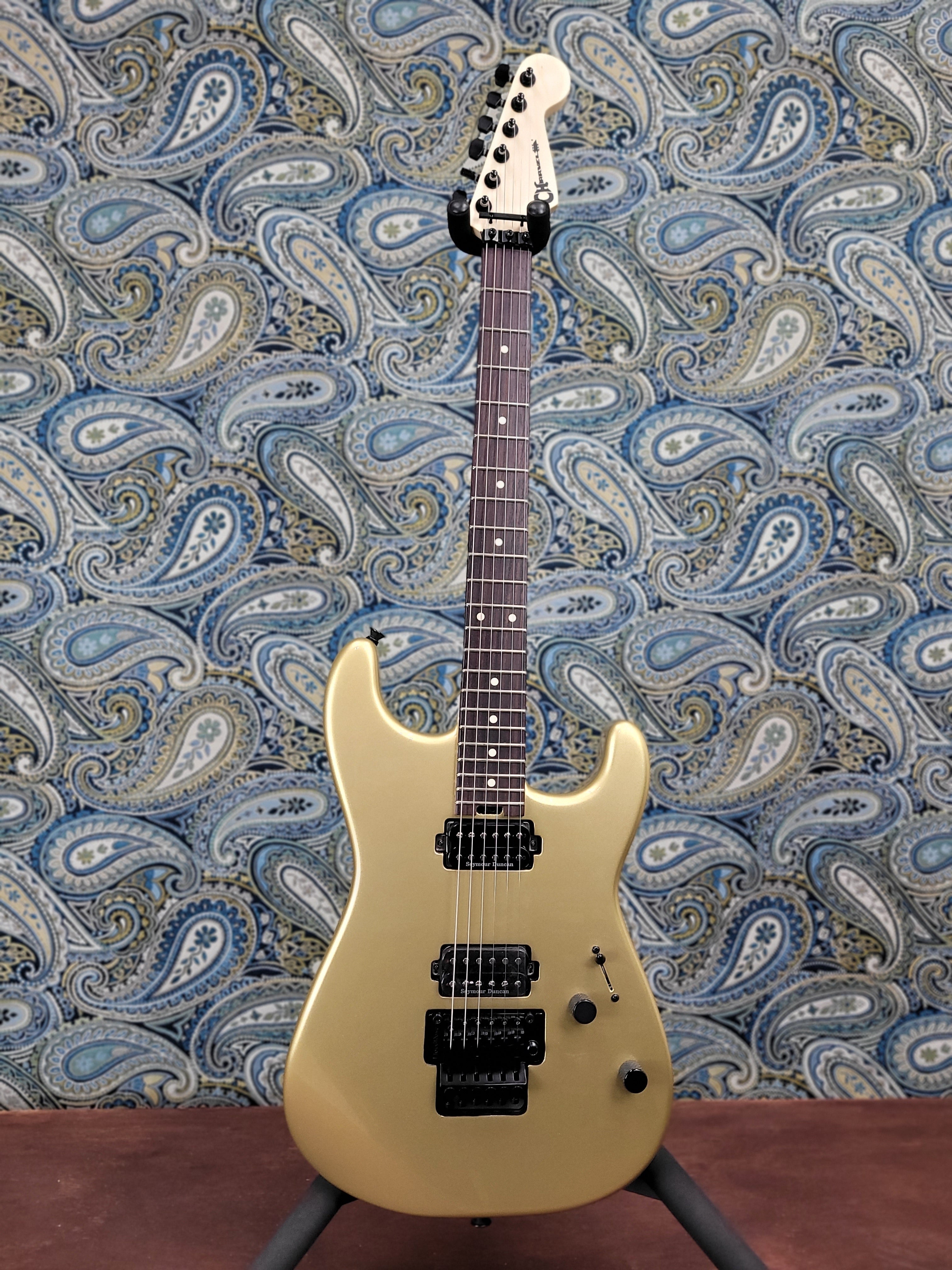 Charvel Pro-Mod San Dimas Style 1 HH FR RW Pharoahs Gold