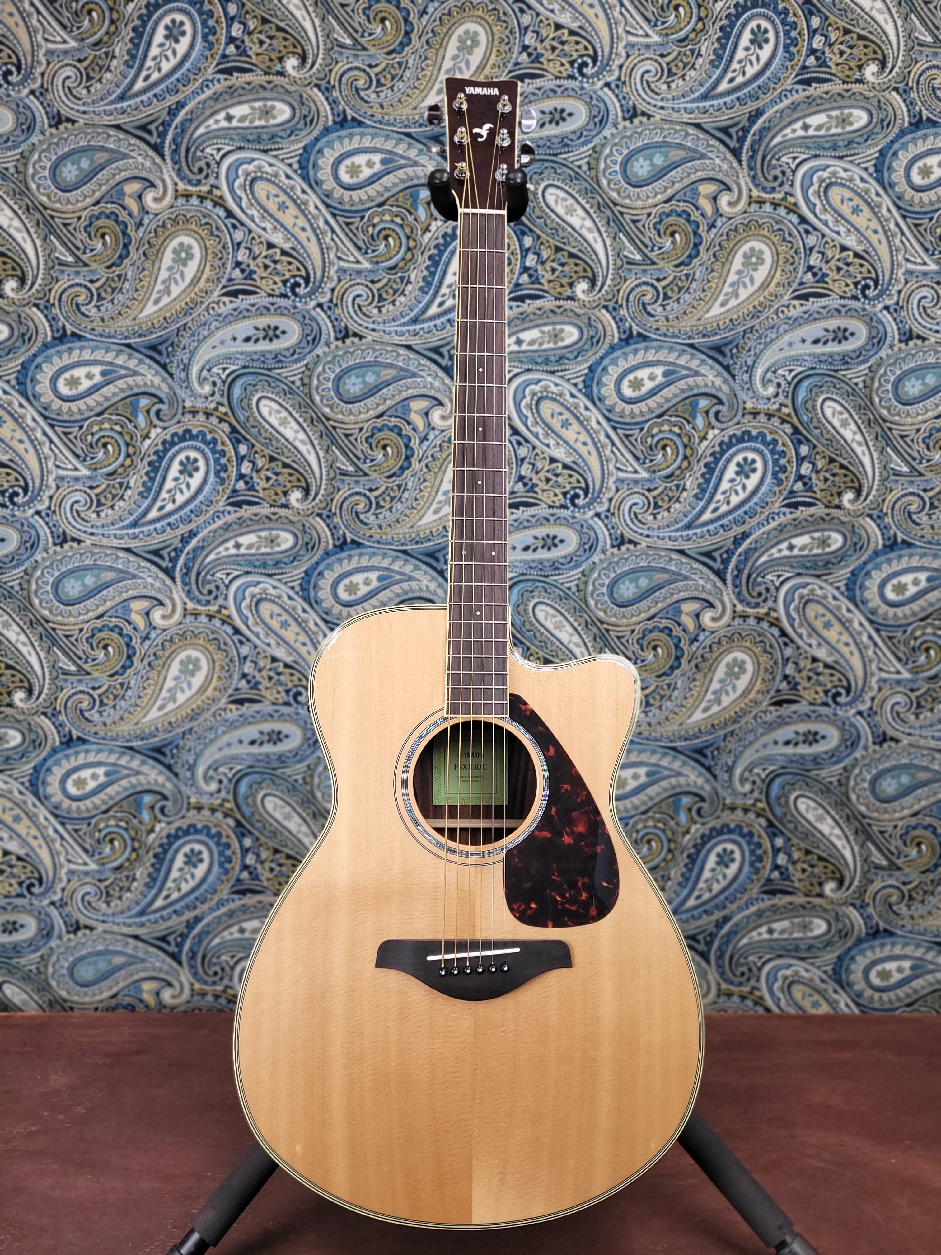 Used Yamaha FSX830C Acoustic-Electric Guitar