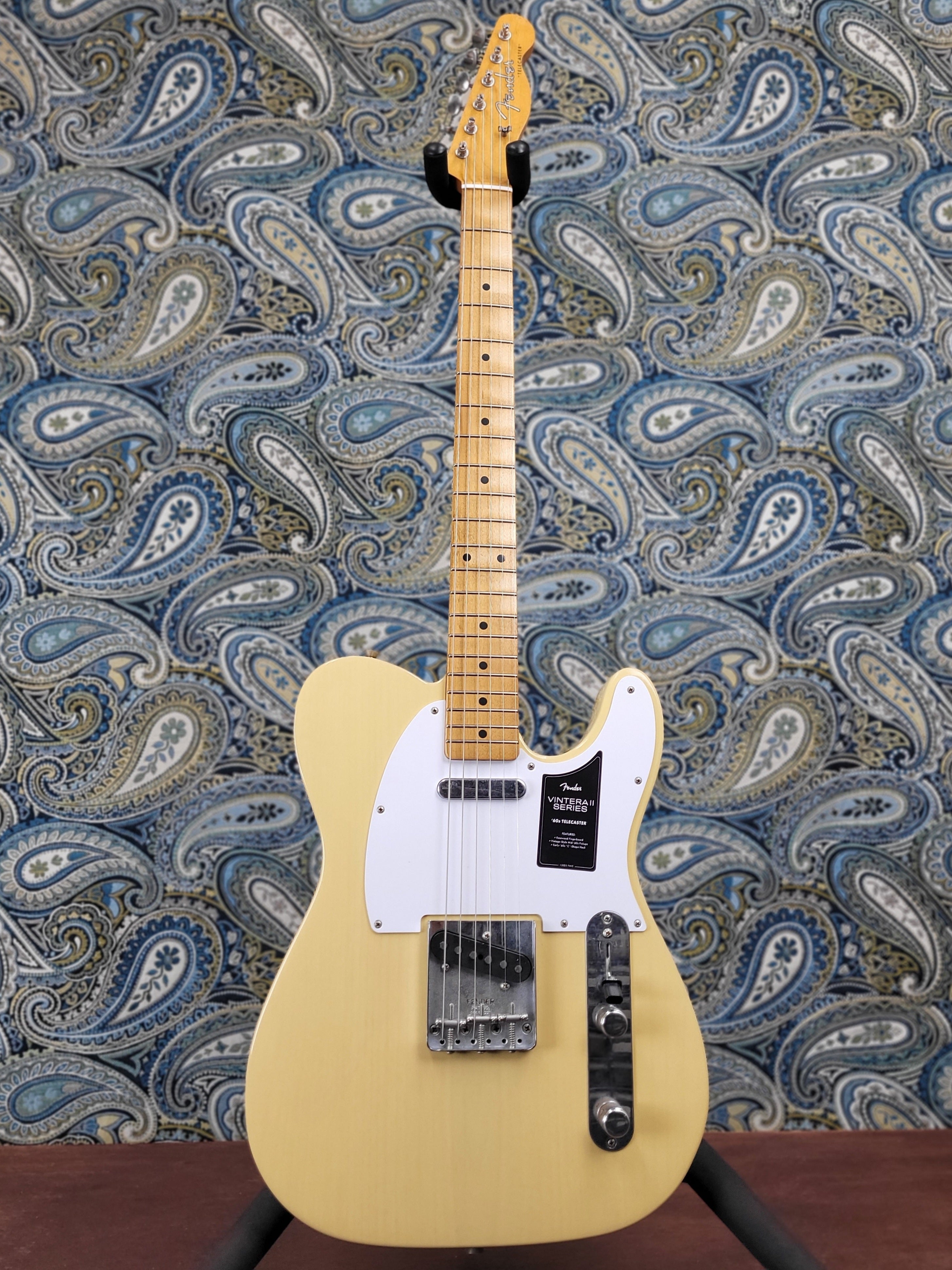 Fender Vintera II Road Worn '60s Telecaster Blonde w/ Hard Case