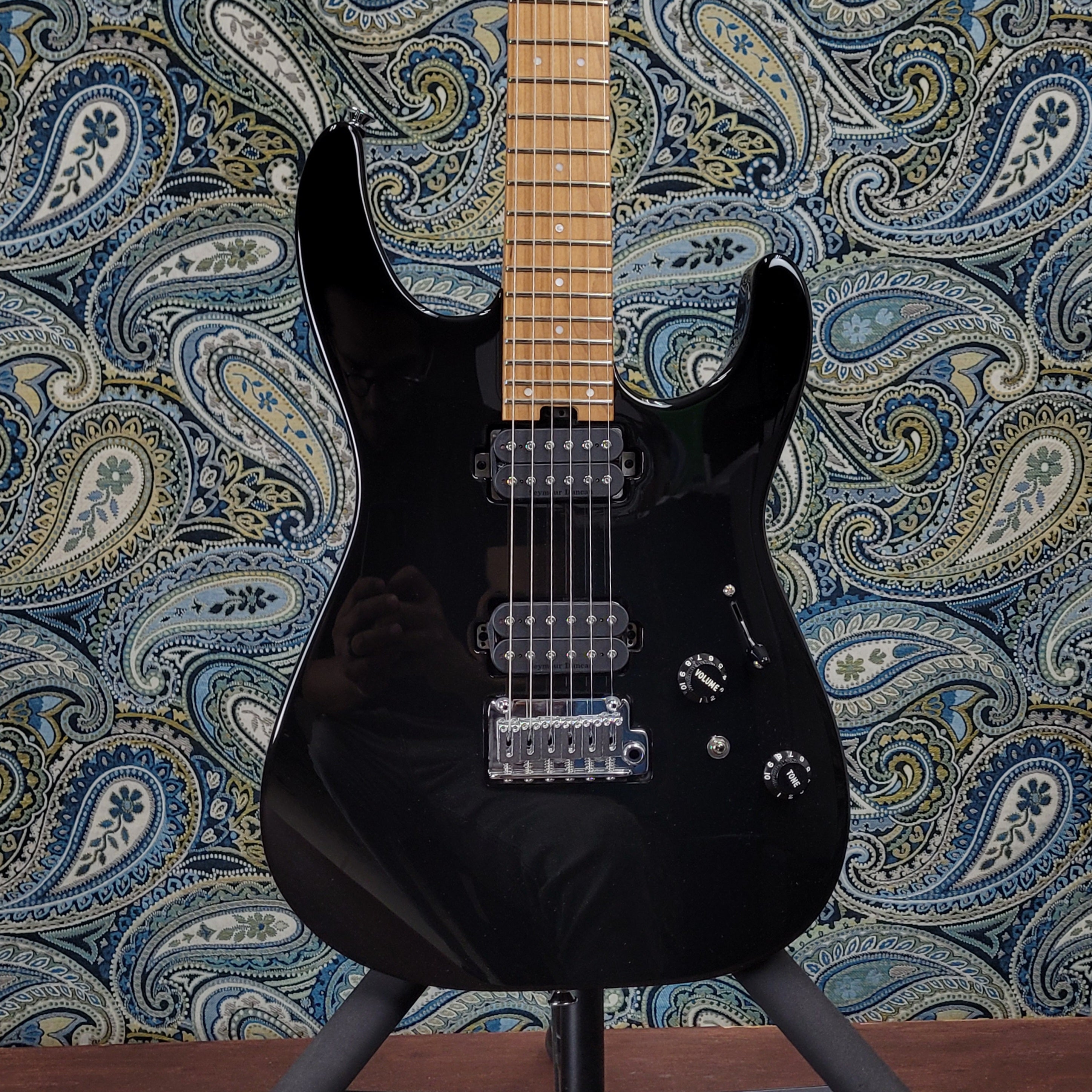 Charvel Pro-Mod DK24 HH 2-Point Trem Caramelized Maple Gloss Black