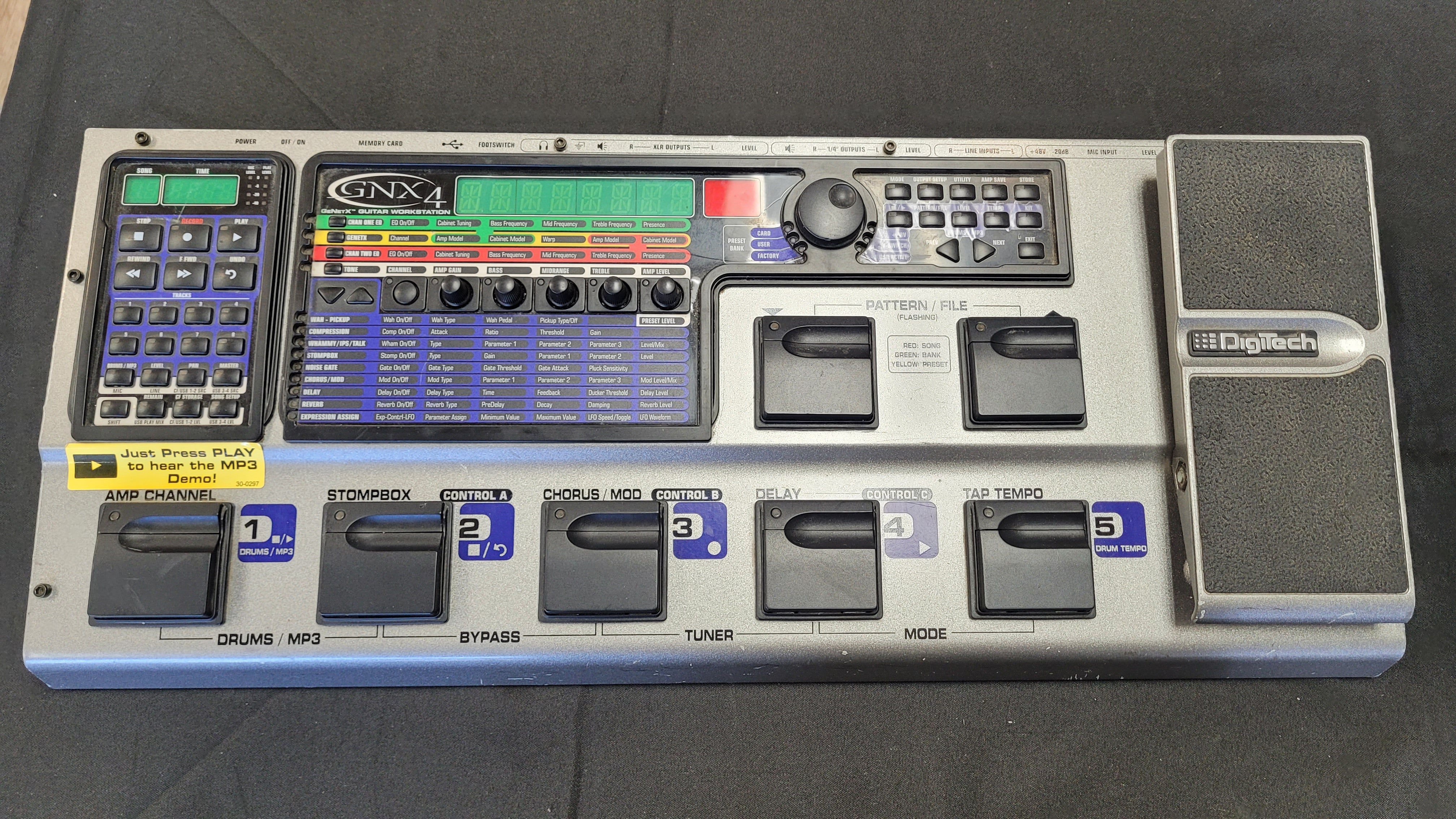 Used DigiTech GNX4 Guitar Multi-Effects Workstation