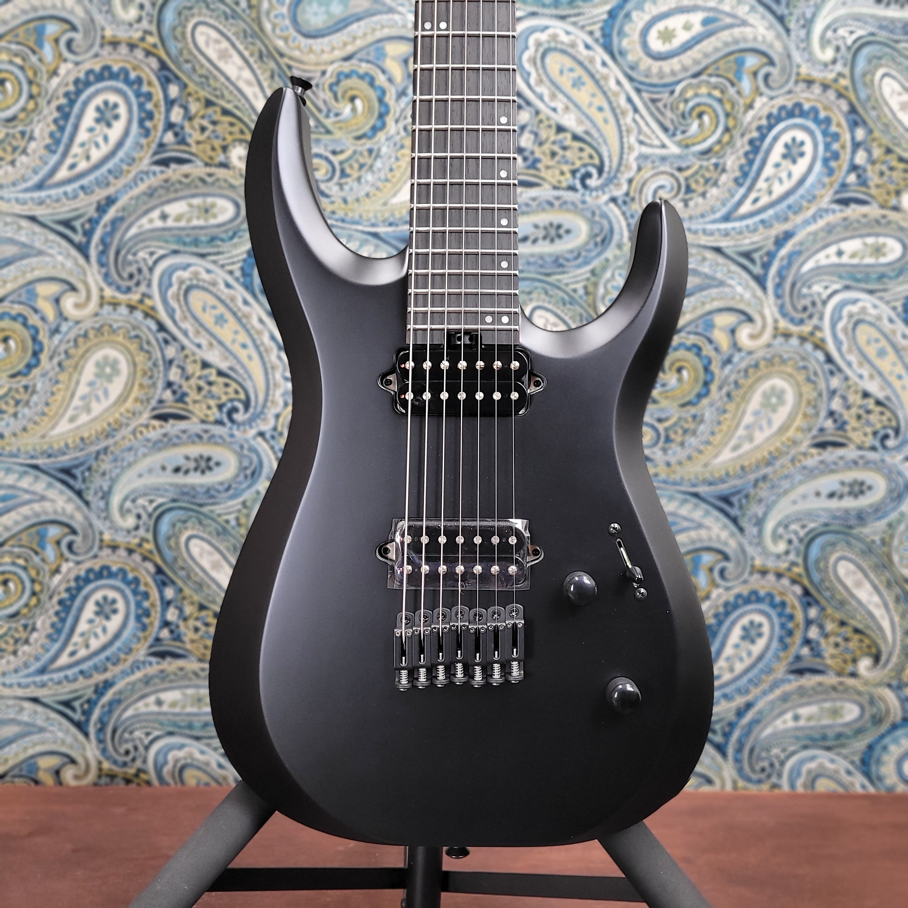 Jackson Pro Plus Series DK Modern MDK7 HT Satin Black 7-String W/Bag