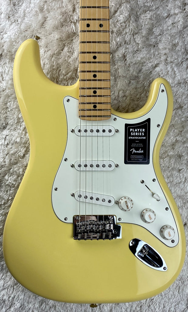 正規店国産 Fender Player Stratocaster HSS MN Polar White エレキ